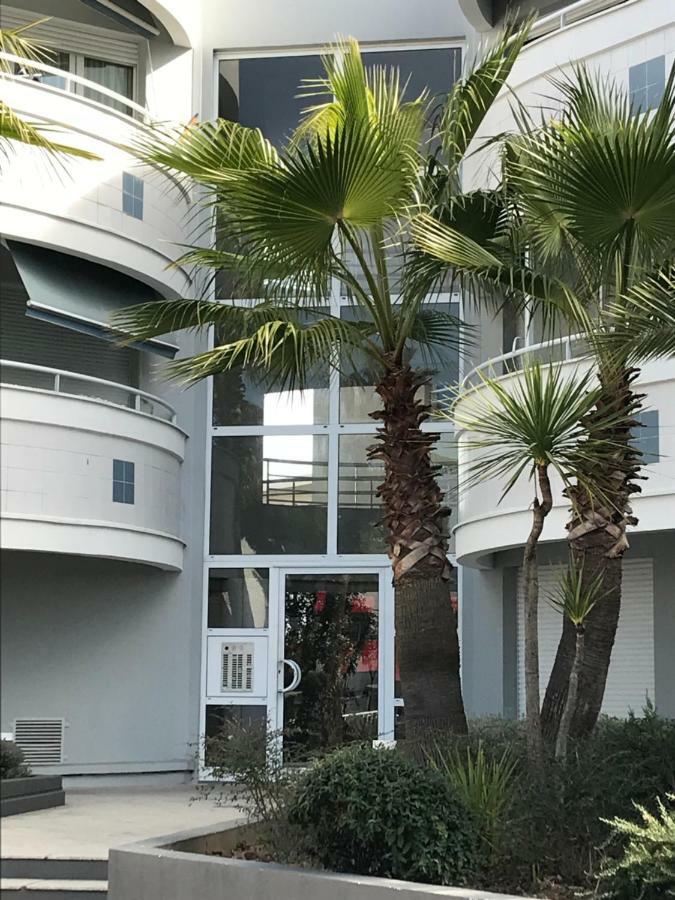 Acquamarina Villeneuve-Loubet Exterior foto